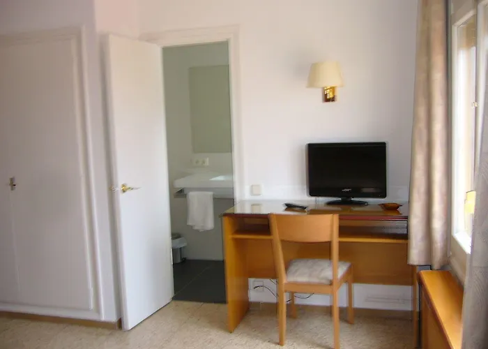 Can Pou Guest house Vidreres