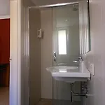 بيت ضيافة Pou