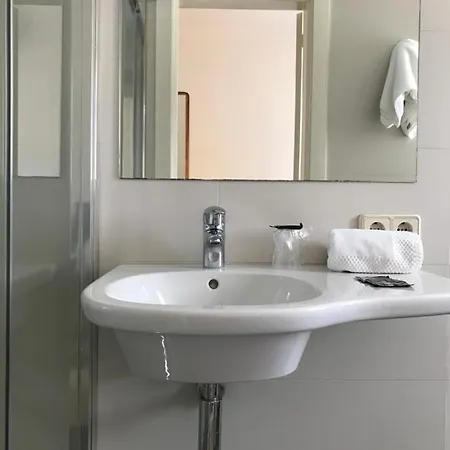 Can Pou Guest house Vidreres